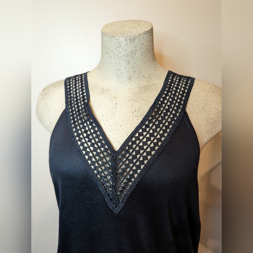 New Blue razor back Strappy crochet V Neck tank H&M Size M, - Picture 2 of 4